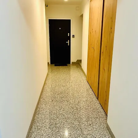Targowa L6 Apartment