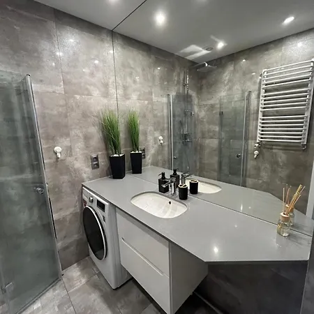 Apartment Targowa L6