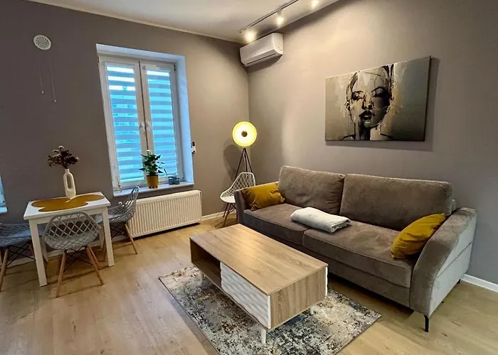 Targowa L6 Lägenhet *